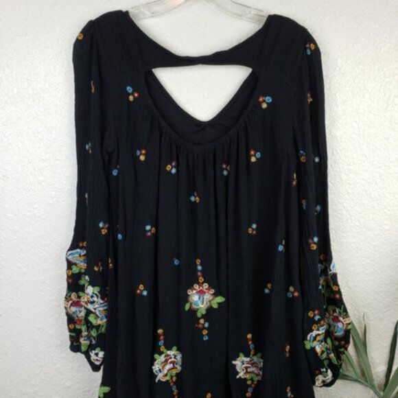 Free People Oxford Black Embroidered Swing Dress Floral size XS Oversized Boho - Picture 12 of 16